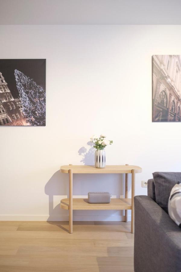 Functional Housings 2 Steps From Grand Place Bryssel Exteriör bild
